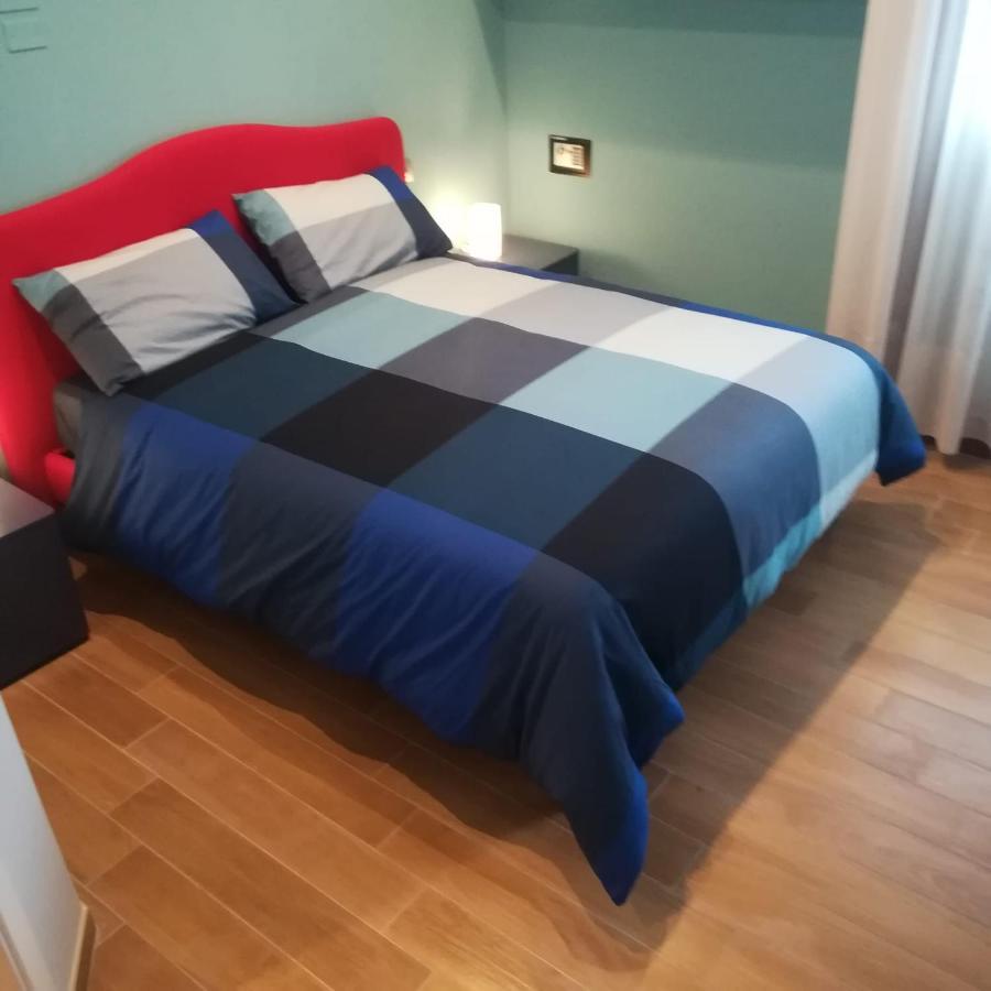 V I P Suites Cielo Stellato On Concordia Sea Salerno Kültér fotó