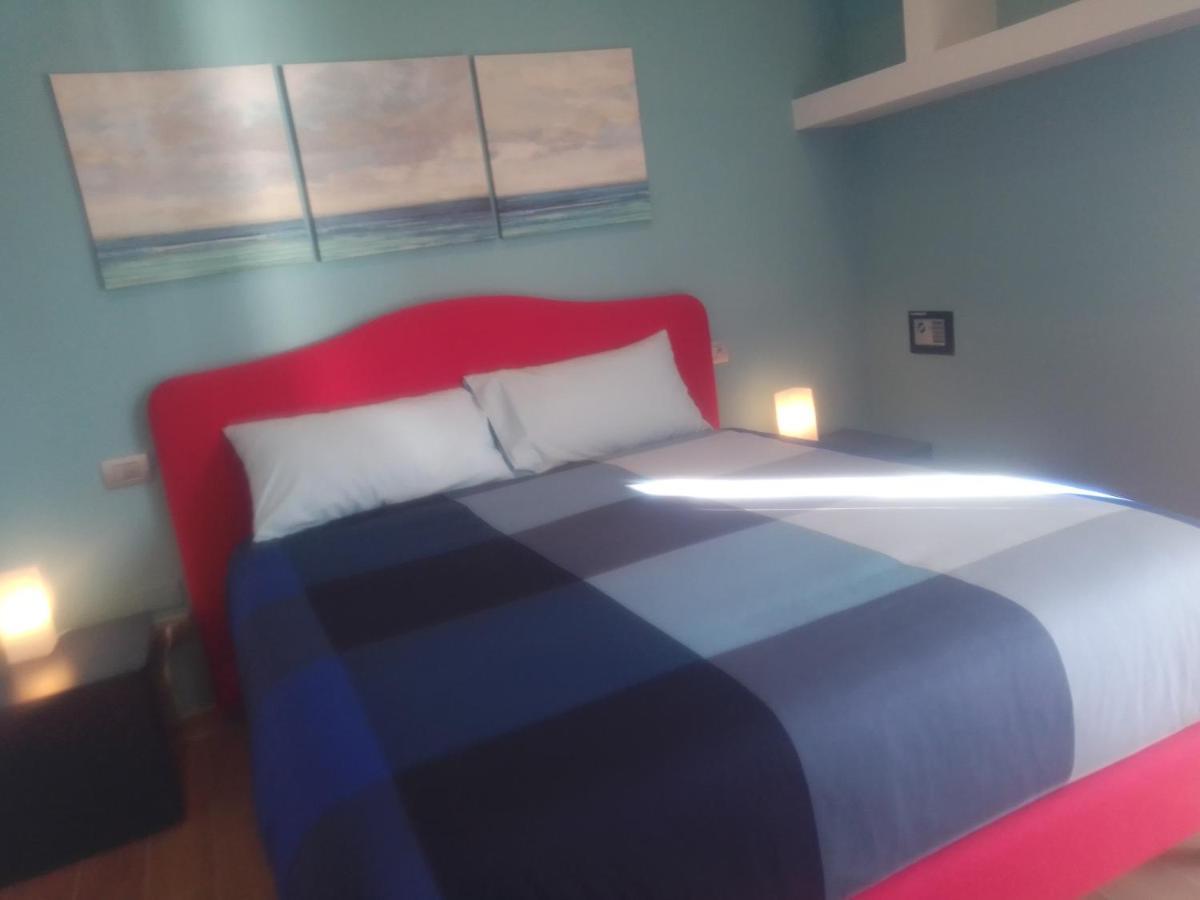V I P Suites Cielo Stellato On Concordia Sea Salerno Kültér fotó