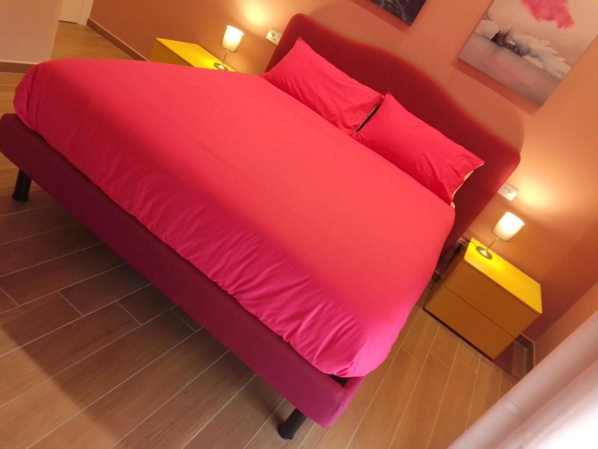 V I P Suites Cielo Stellato On Concordia Sea Salerno Kültér fotó