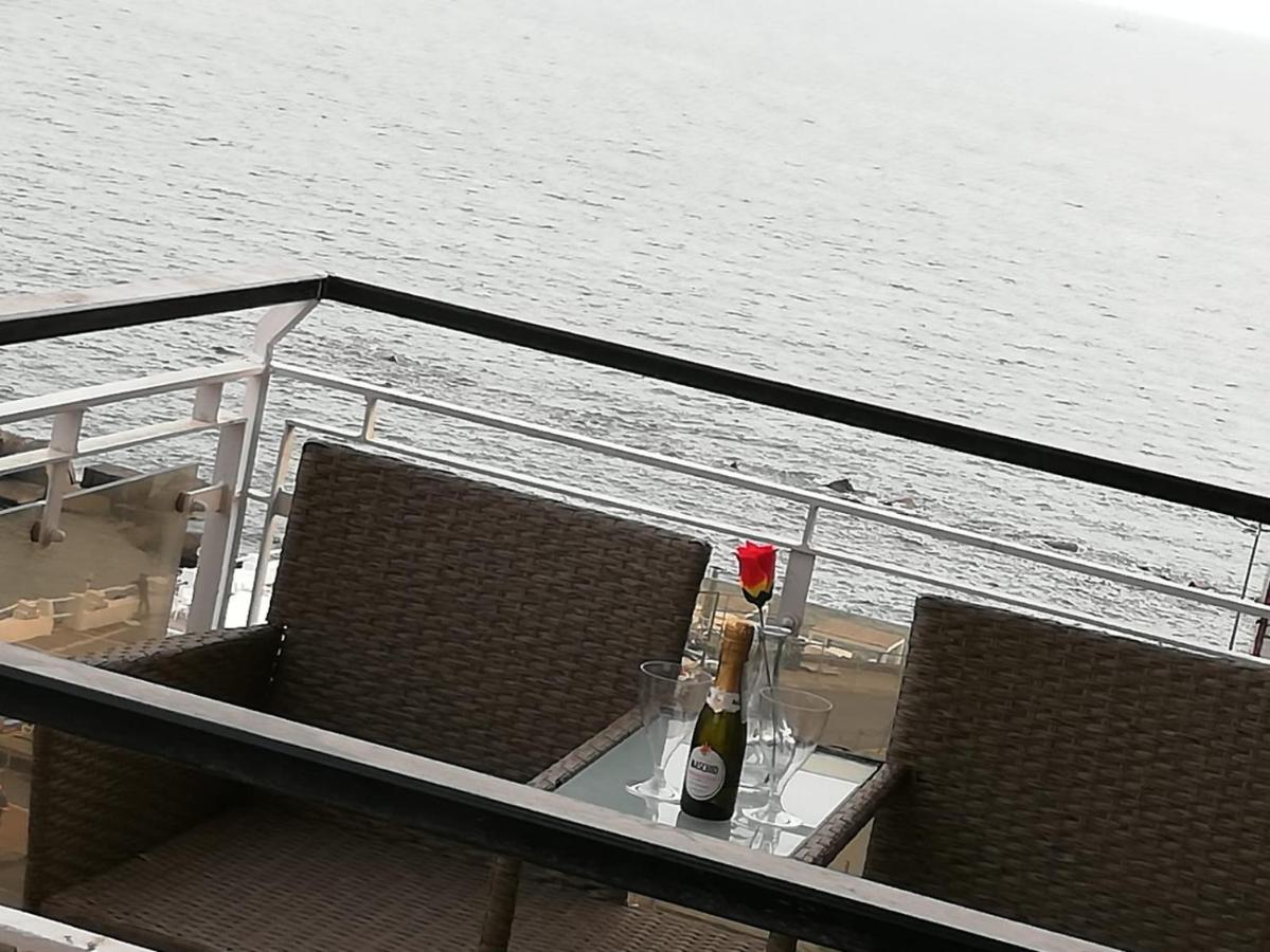 V I P Suites Cielo Stellato On Concordia Sea Salerno Kültér fotó